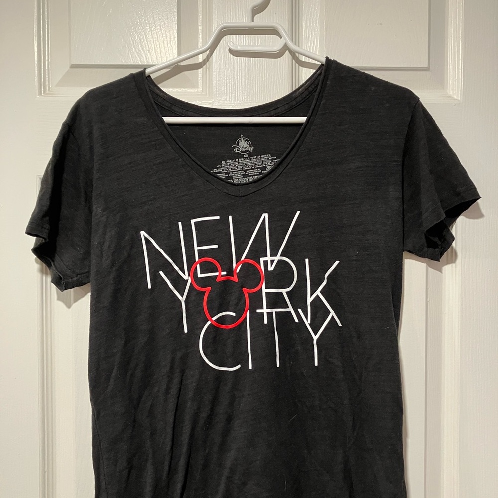 Disney NYC t-shirt